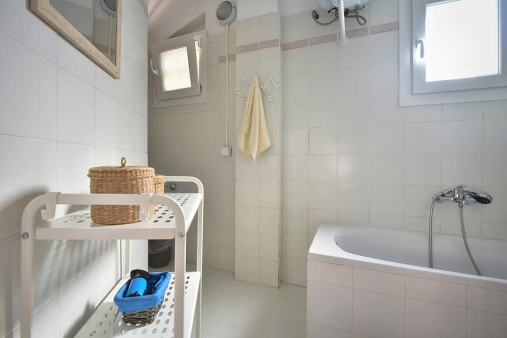 Nafsikas Apartment - Ipsos Beach Екстер'єр фото